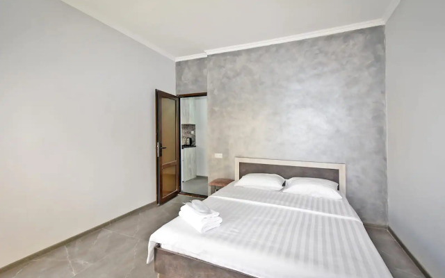 Sirik hotel Guest house