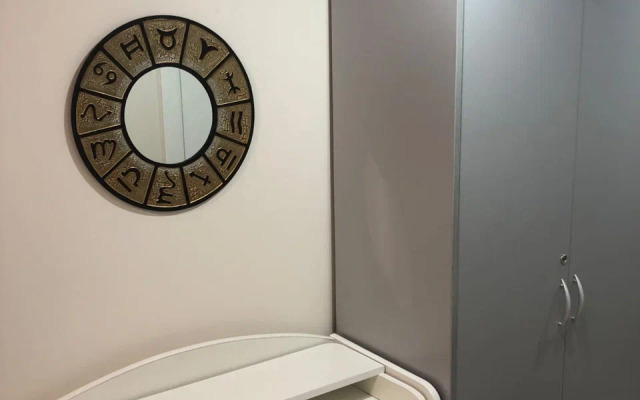 Апартаменты Уютная квартира-студия у метро Зюзино