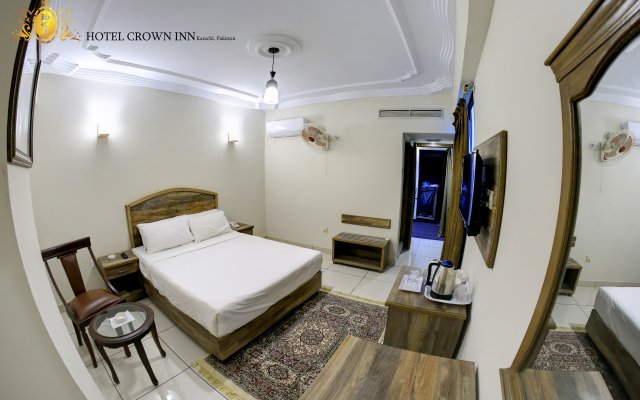 Hotel Crown Inn