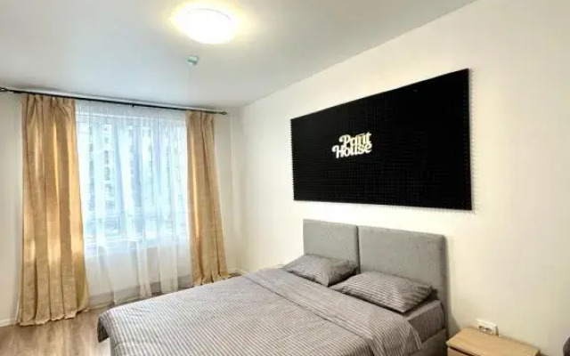 3 Na Grenaderskoy Flat