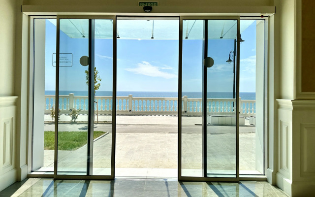 Lyuks Dyu Soley v Rezidentsii Graf Tolstoy Apartments