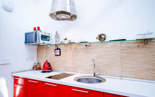 Квартира MyHomeYourHome на Градовской 69А