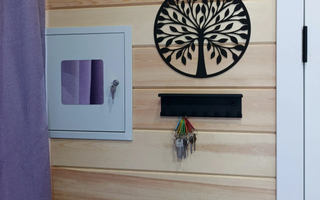 V Gostyakh U Dubrovskikh Guest house