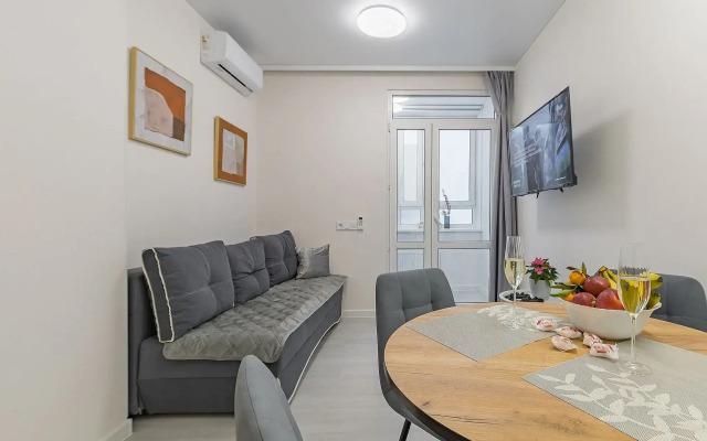 Квартира Комфорт у Океаниса и Парка Швейцария