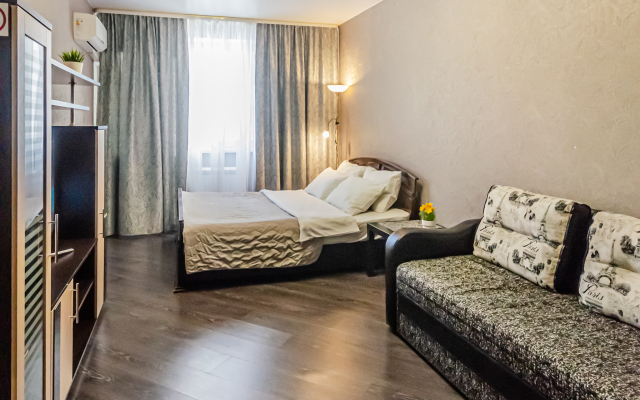 Апартаменты 1-к Квартира на Лукачева 6