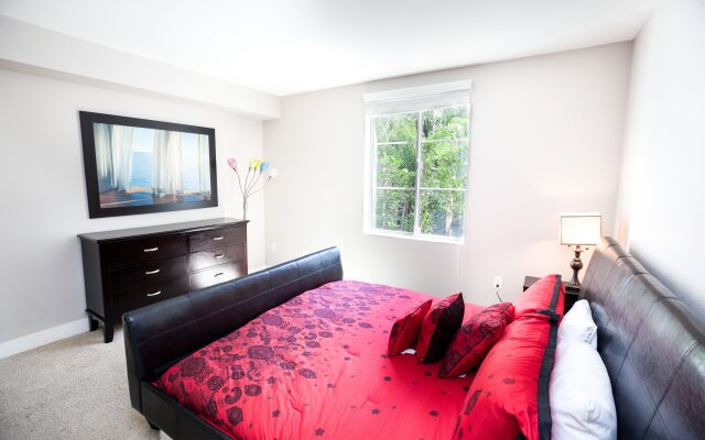 Furnished Suites In Corporate Center Apartments