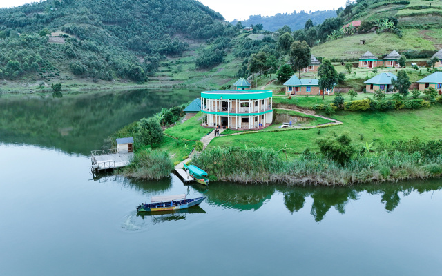 Nyamunyonyi Lake Resort