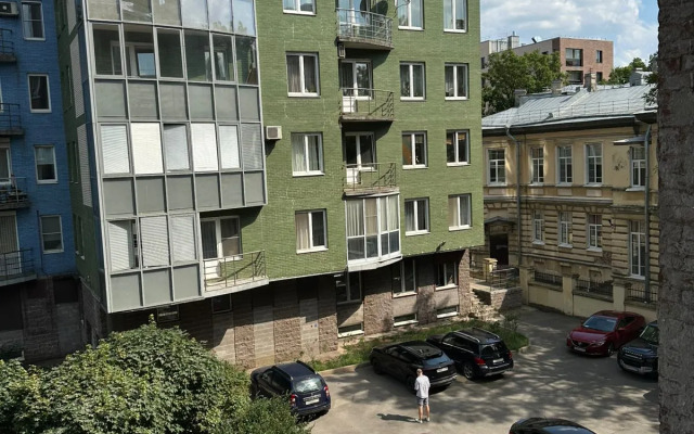 Апартаменты ВО 14/65 Розовое настроение