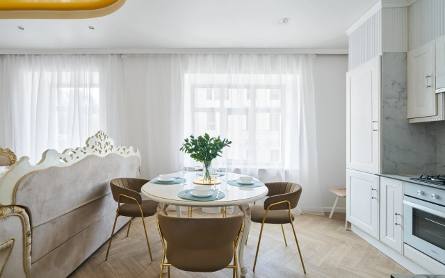 Апартаменты 4 Комнатная в Доме Ахматовой Третьяковская Галерея