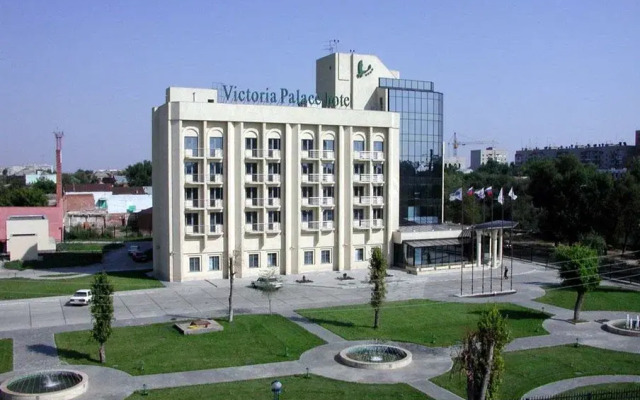 Victoria Palace Hotel