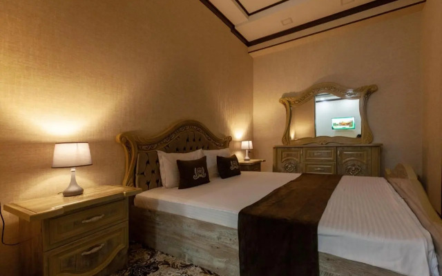 ARK Hotel