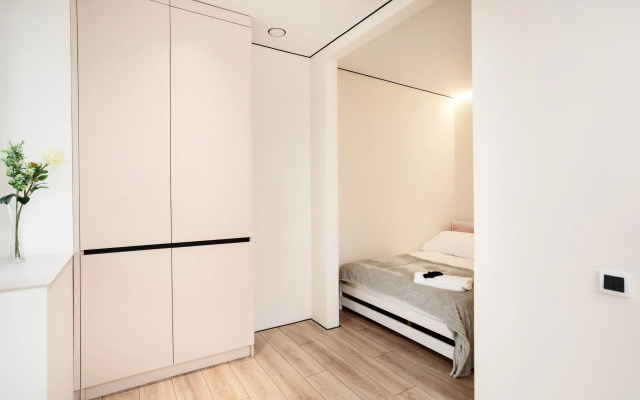 Roza Vetrov Flat