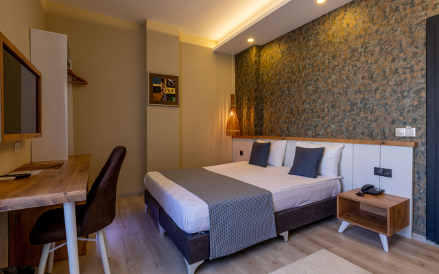Der Inn Hotel