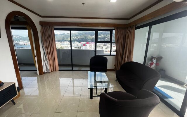 Beautiful Sea View 2bd Apartments