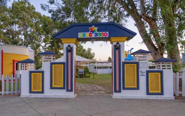 Asteria Family Resort Side Hotel