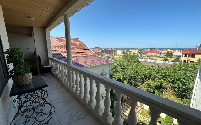 Гостиница Адлер