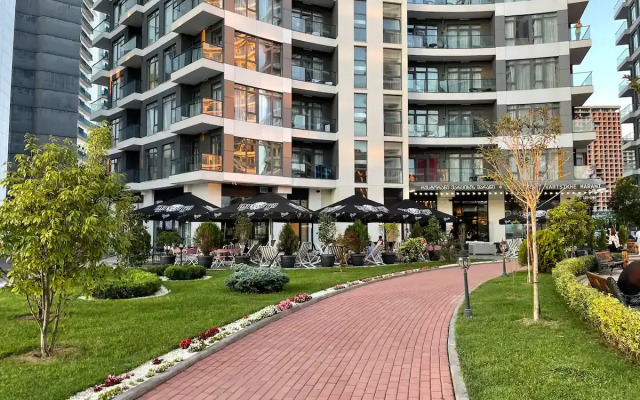 S Basseynom I Vidom Na Gory Apartments
