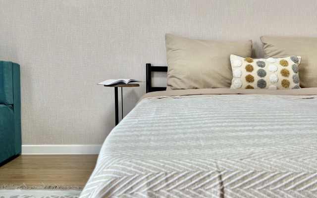 Biryuzovaya Studiya V Serdtse Goroda Permi Flat
