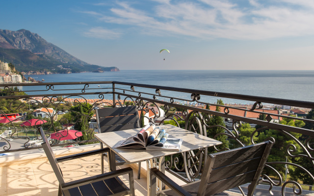 ApartHotel Belvedere Residence