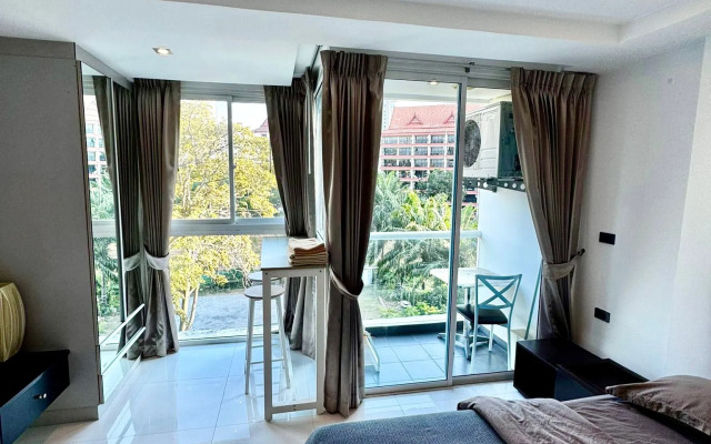 Апартаменты Serenity Studio Wongamat