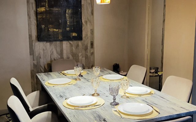 Квартира Огромная в Самом Центре Москвы