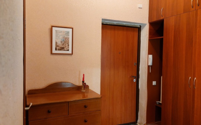 Zinina Vozle Uram I Naberezhnoy Apartments