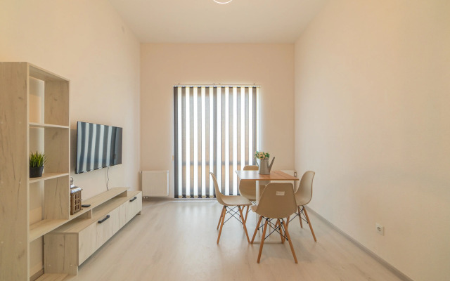 Апартаменты Двухкомнатная Квартира на Мансардном Этаже