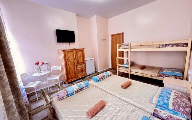 GooDHoliday Lodging houses