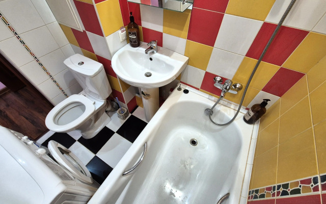 2Kh Komn V Tsentre Na Dzerzhinskogo Flat