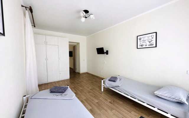 67 Kompleks Flat