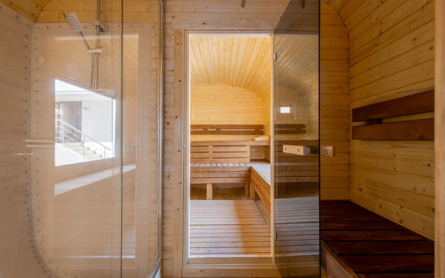 Малекон Hotel by Provence