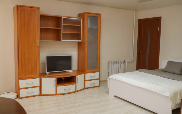 Апартаменты Gold Fish на ул. Завенягина 4к1