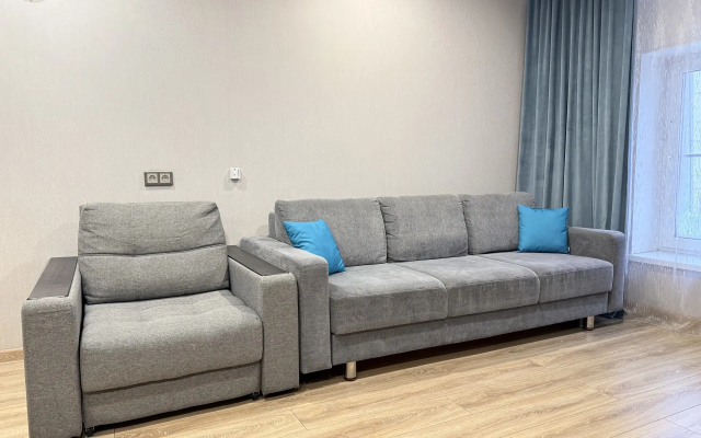 Апартаменты На Улице Чкалова 66