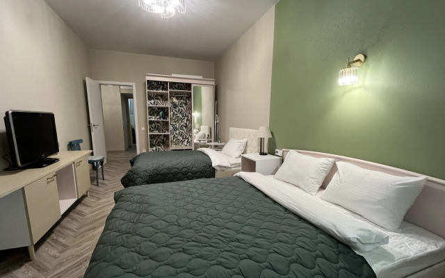 Апартаменты Ваш Рантье на Самойловой 12 близ "Меридиан"