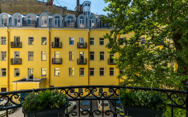 Art De Vivre Apartments 1