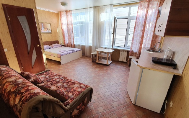 Oksana Guest House