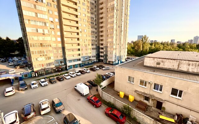 Na Novo-Sadovoy, 106 (lit. O) s vidom na reku Volgu Apartments