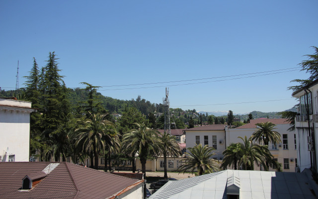 Lara Hotel