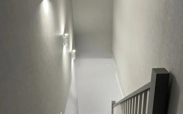 Частный Дом 07 Серебрити