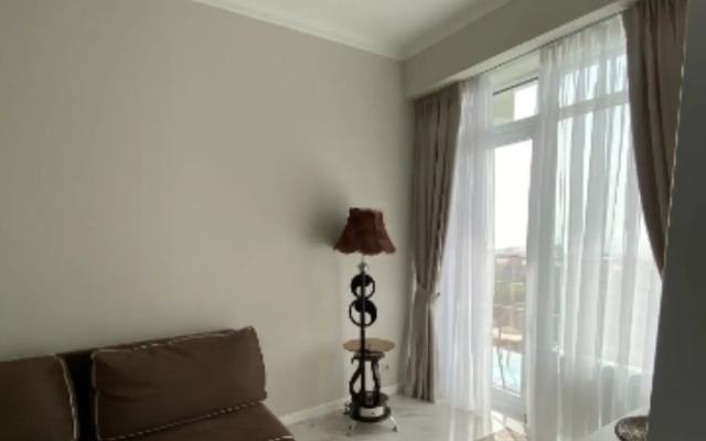 Na Ulitse Pervomayskoy 1 Flat