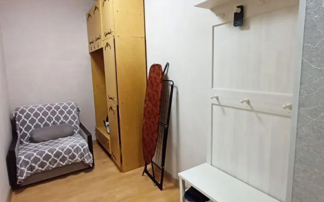 S 4 Razdelnymi Cpalnymi Mectami Flat