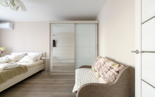 Uyutnaya Kvartira na Zapskovye Apartments