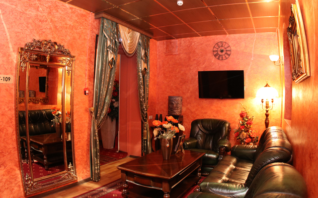 Hotel Romani