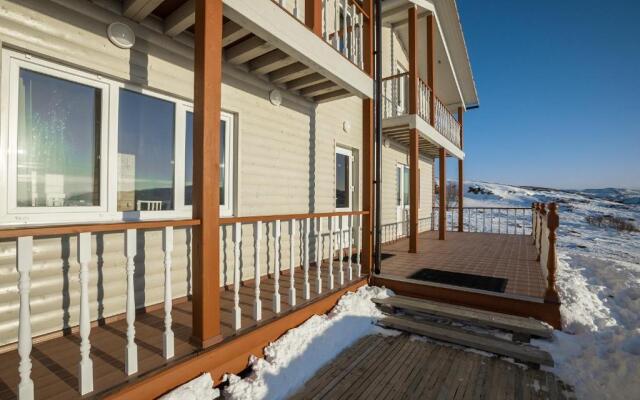 Barents Holiday Village Guest House