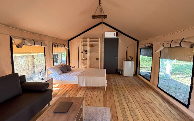 Hotsglamping Resort Hotel