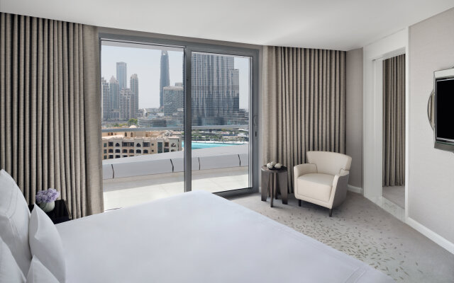 Address Downtown Hotel