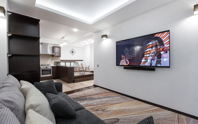 Апартаменты Трехкомнатные на Светлане