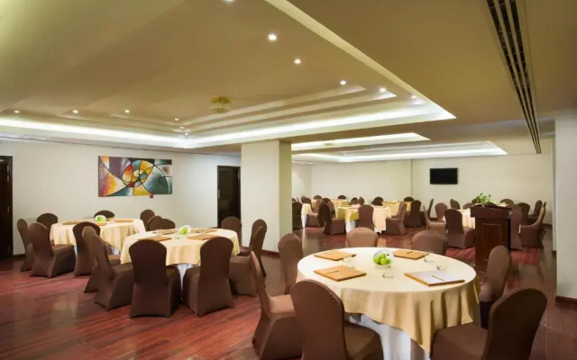 Centara Life Muscat Dunes Hotel