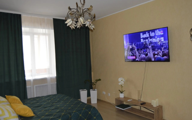 V Elitnom Dome V Tsentre Goroda Flat