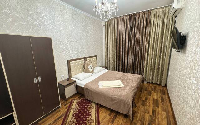 RATMINA Hotel